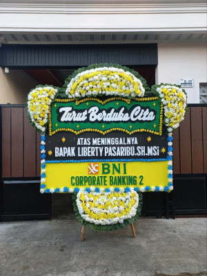 Papan Bunga Duka di Menyuke